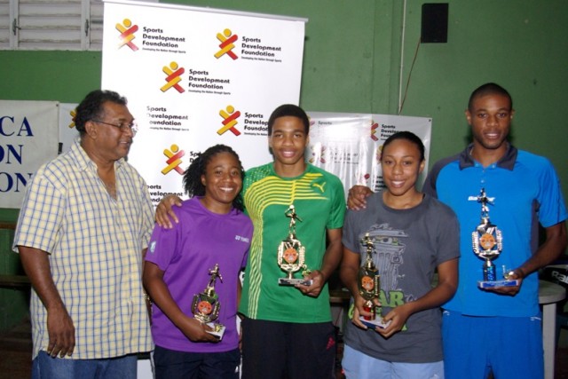 Badminton